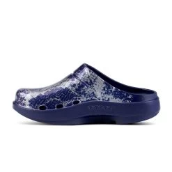 'OOFOS' Women's OOcloog Clog Limited Edition - Navy / Silver Snake -Outfit Go Shop 1203NVYSILSNK shot4 1024x1024@2x