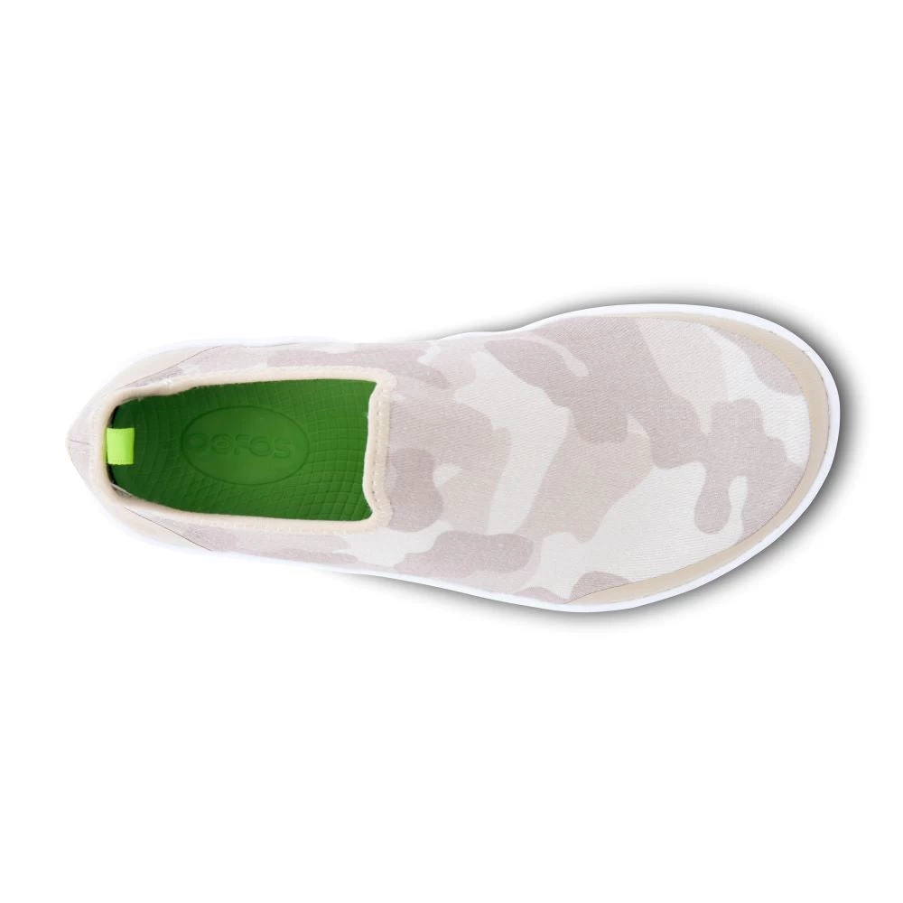 'OOFOS' Women's OOmg EeZee Low Shoe - White / Tan Camo 4 'OOFOS' Women's OOmg EeZee Low Shoe - White / Tan Camo - Image 2
