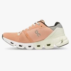 'On Running' Women's Cloudflyer 4 - Peach / Aloe -Outfit Go Shop 71.98669 cloudflyer 4 fw22 peach aloe w g4 1024x1024@2x