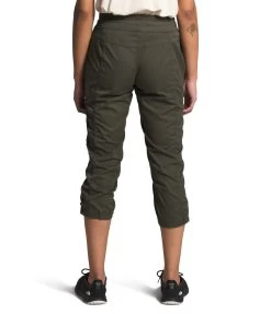 'The North Face' Women's Aphrodite 2.0 Hiking Capri - New Taupe Green -Outfit Go Shop NF0A2UO6 21L modelback 1024x1024@2x