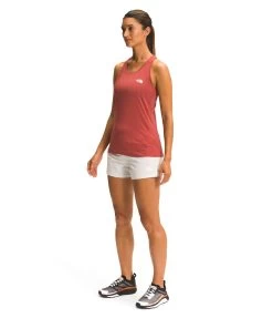 'The North Face' Women's Wander Tank - Tandori Spice Red -Outfit Go Shop NF0A55M7 UBR model34 1024x1024@2x