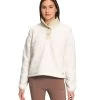 'The North Face' Women's Cragmont 1/4 Snap Fleece - Gardenia White -Outfit Go Shop NF0A5J1R 4U0 hero 1024x1024@2x