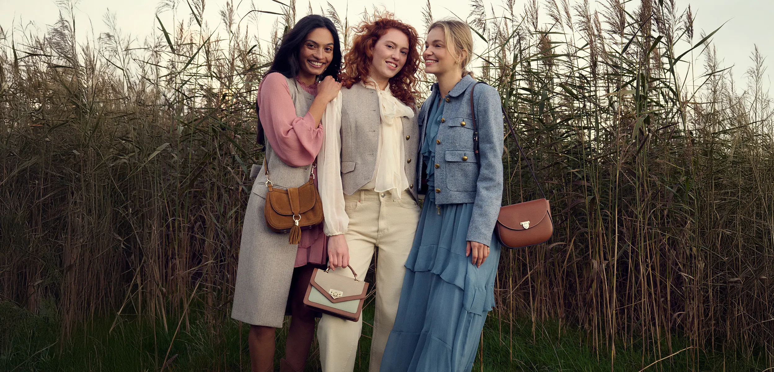 Outfit Go Shop -Outfit Go Shop 3tile all womens bag crossbody jacket gilet saddle messenger tri core